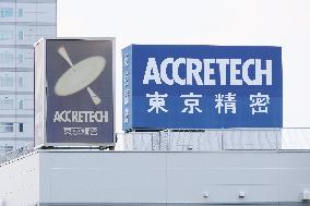 Tokyo Seimitsu signboard and logo